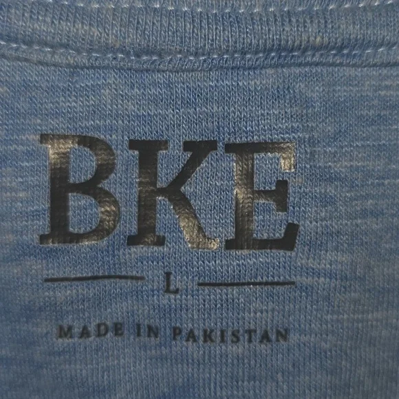 BKE Buckle Men's Large Blue Henley Short Sleeve Shirt - Picture 2 of 4